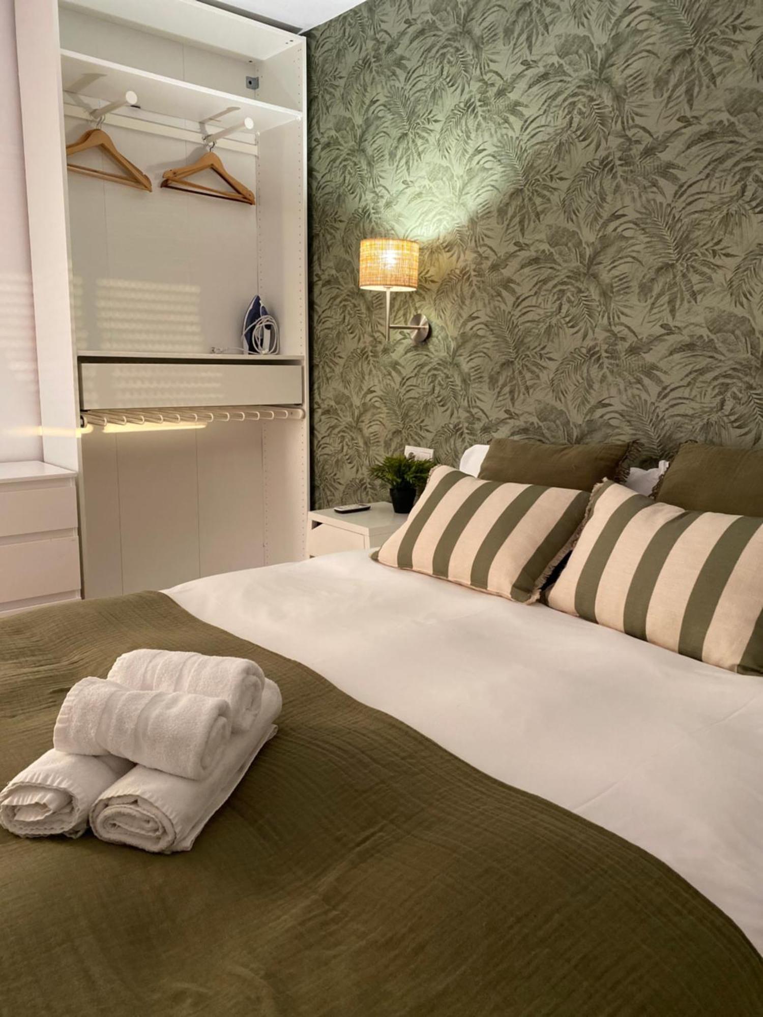 Apartment Sky Cervantes Malaga Ngoại thất bức ảnh